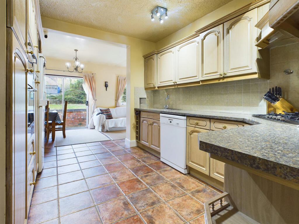 Additional property image - Burnett Road, Sutton Coldfield, B74