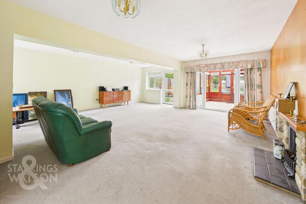 Main image of property: Elm Close, Loddon, Norwich