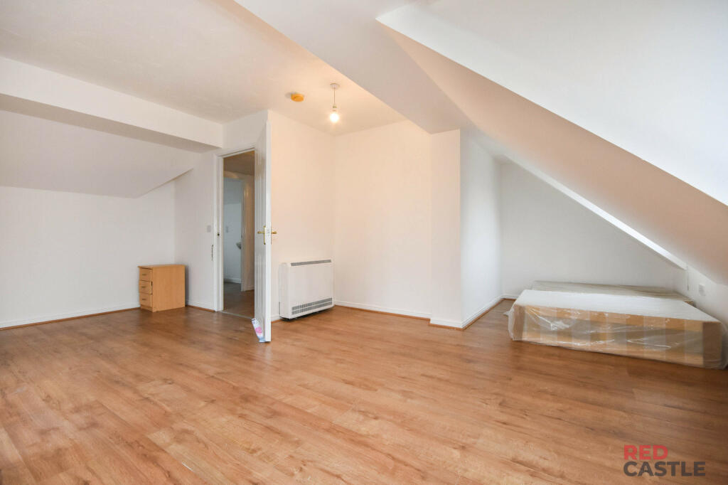Additional property image - Meachen Road, Colchester, Essex, CO2
