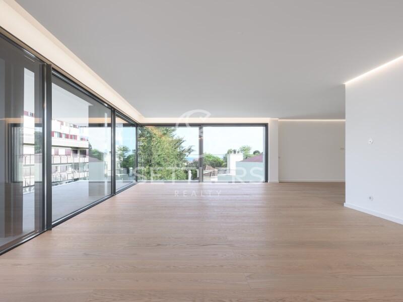 Main image of property: Lisbon, Estoril
