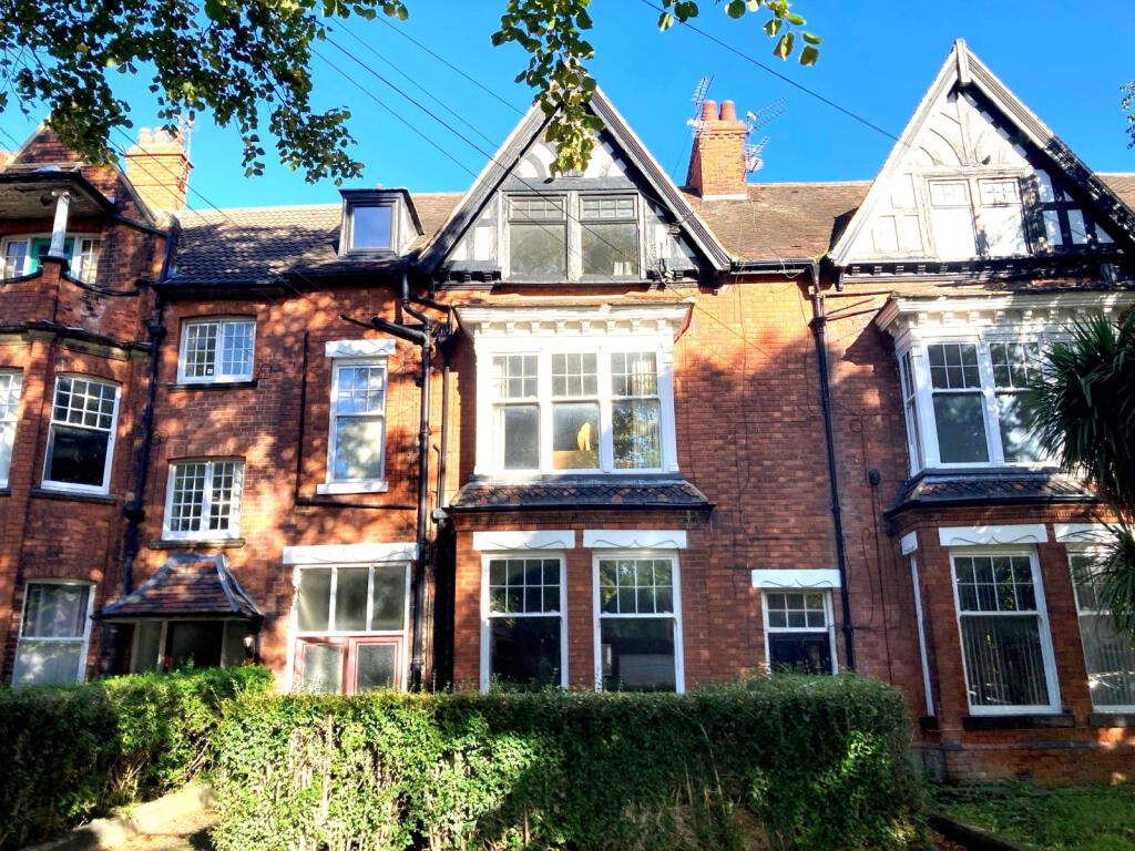 Main image of property: Westbourne Avenue, Hull HU5