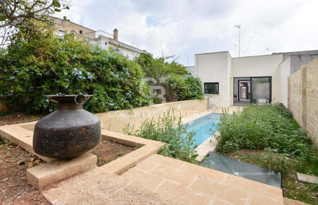Main image of property: Apulia, Lecce, Diso