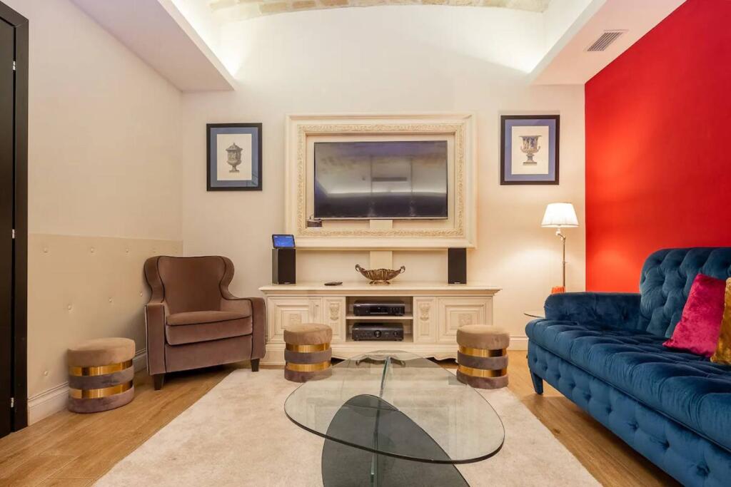 Main image of property: Lazio, Rome, Roma