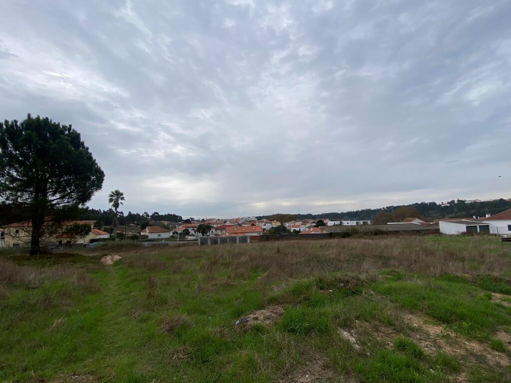 Main image of property: Leiria, Caldas da Rainha