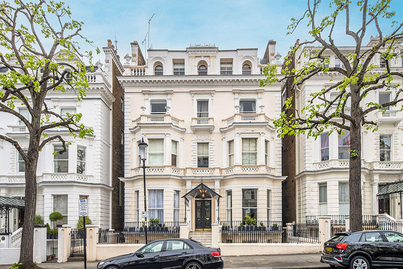 Main image of property: Holland Park, London, W11