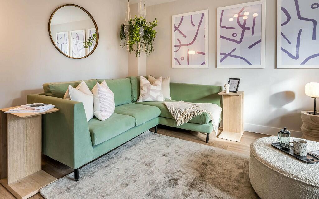 Main image of property: Kiln Barn Road, 
Ditton, 
Aylesford, 
Kent , 
ME20 6QS