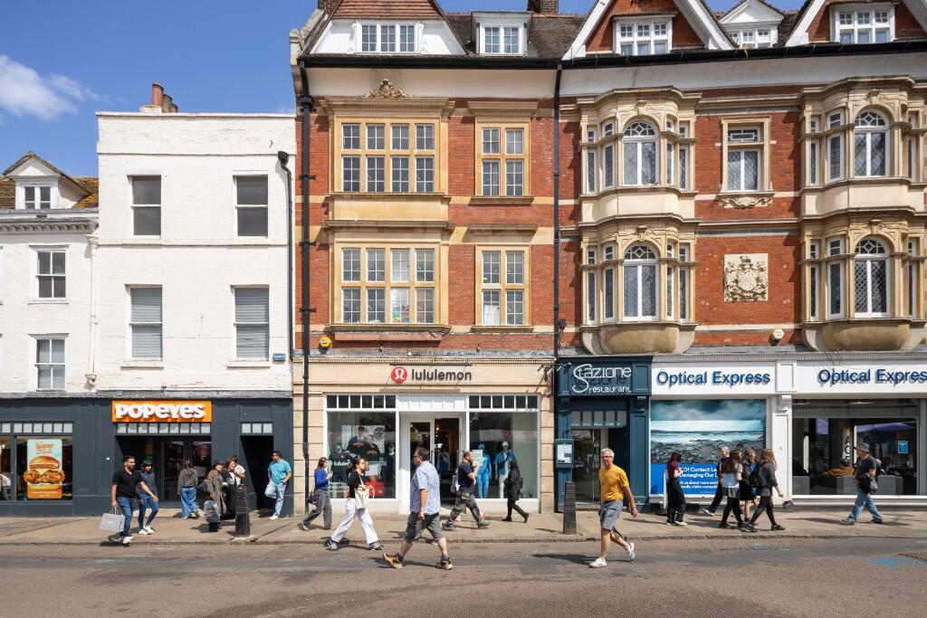 Main image of property: 2 Market Hill, Cambridge, Cambridgeshire, CB2