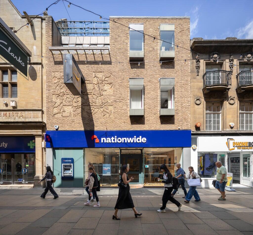 Main image of property: 25-27 Petty Cury, Cambridge, Cambridgeshire, CB2