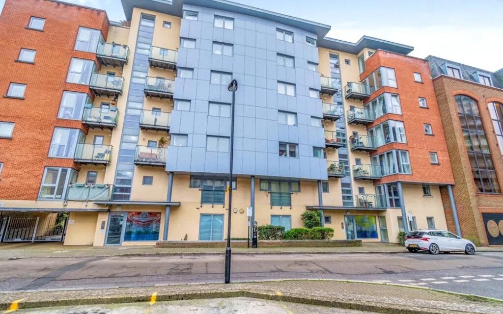 Main image of property: Orchard Place, Southampton, Hampshire, SO14