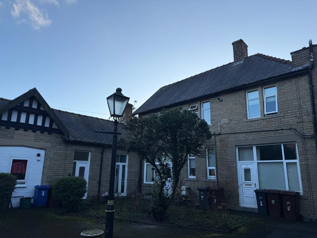 Main image of property: Barrowford Road, Colne, Lancashire, BB8