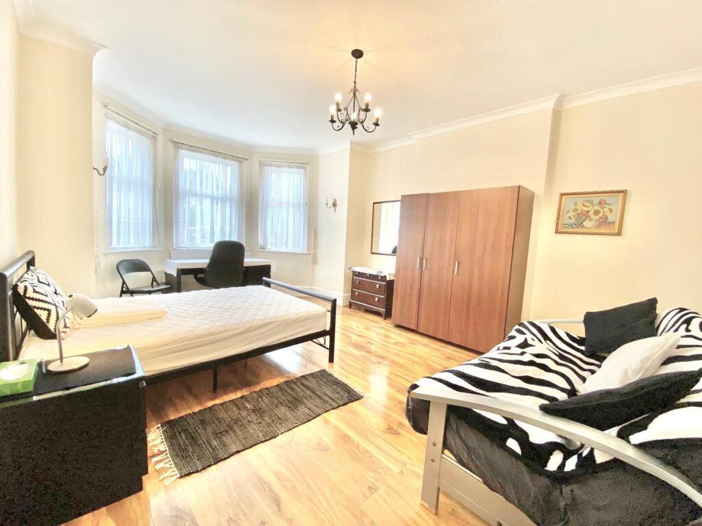 Main image of property: ROOM LET - Forty Lane, Wembley