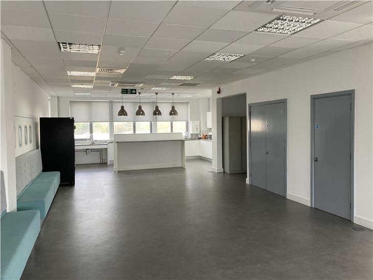 Additional property image - The Quorum, Barnwell Road, Cambridge, Cambridgeshire, CB5 8RE