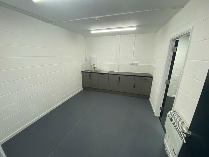 Additional property image - Unit 10 Cambridge Commercial Park, Cambridge, CB4 0DL