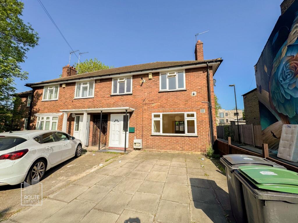 Main image of property: Chalgrove Road, Haringey, N17