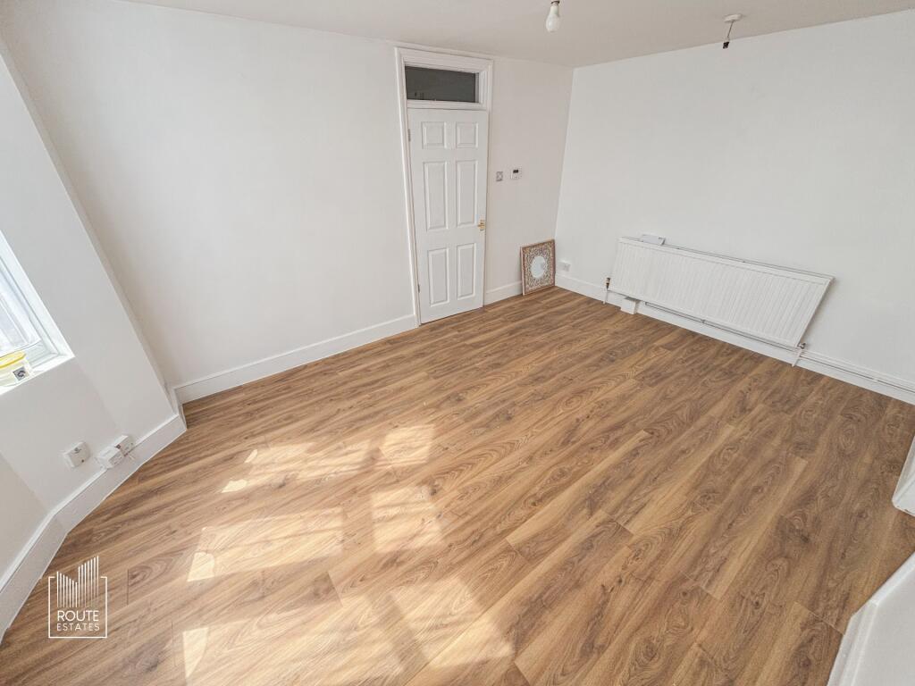 Main image of property: Lincoln Way, Enfield, EN1