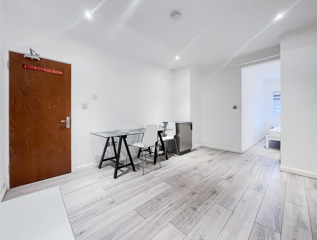 Main image of property: West Green Road, London, N15