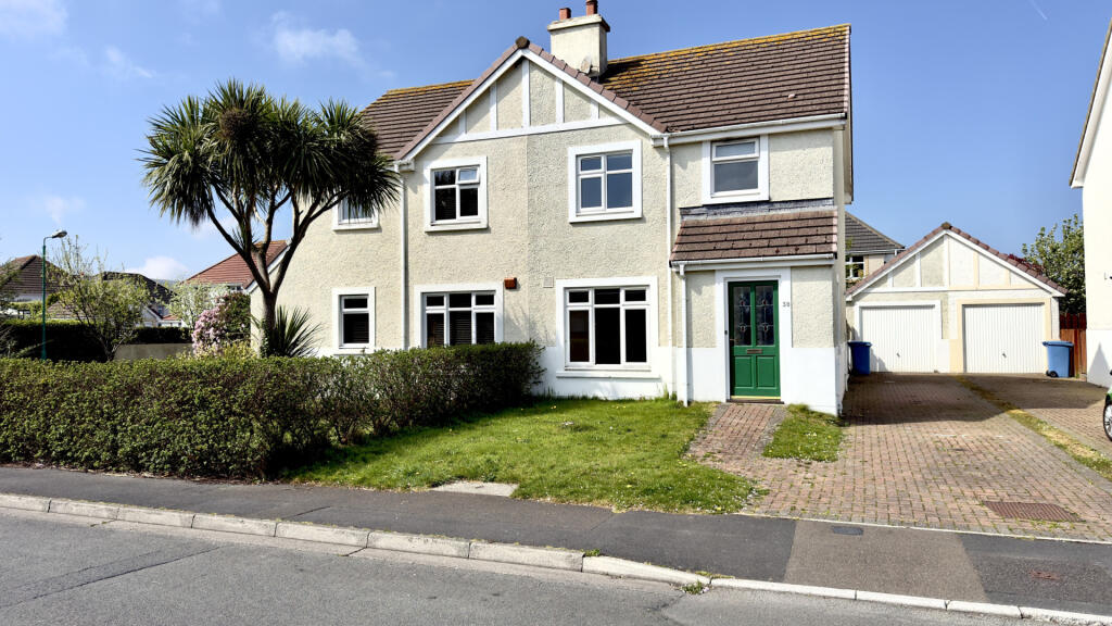 Main image of property: 38 Clifton Drive, Ramsey, IM8 3NG