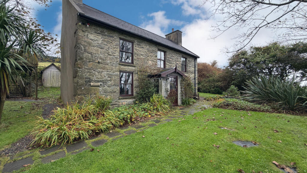Main image of property: Ballagreyney Barn, Ronague, Castletown, IM9 4HJ