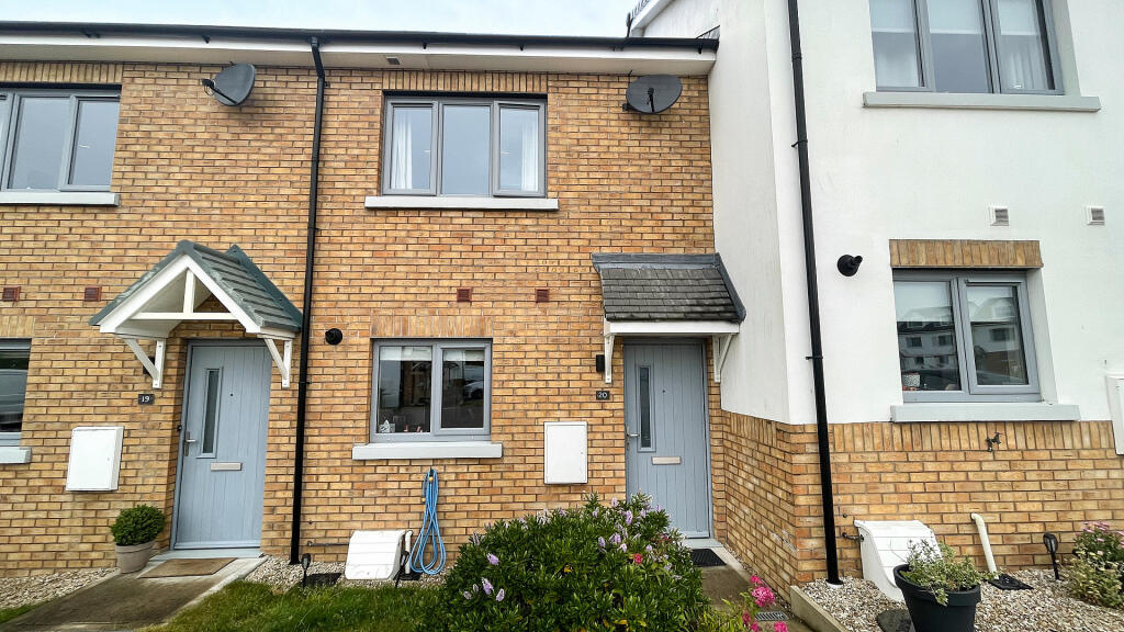 Main image of property: 20 Oak Park, Peel, IM5 1XH