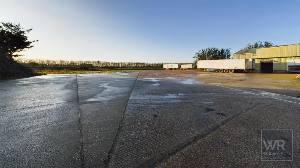 Additional property image - Little Warley Hall Lane, Brentwood, Essex, CM13