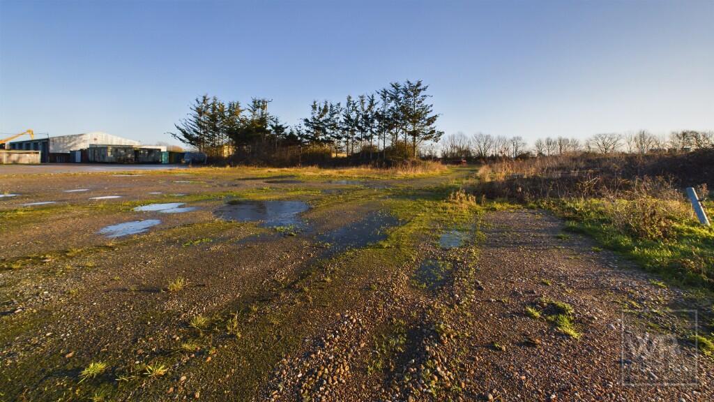 Additional property image - Little Warley Hall Lane, Brentwood, Essex, CM13