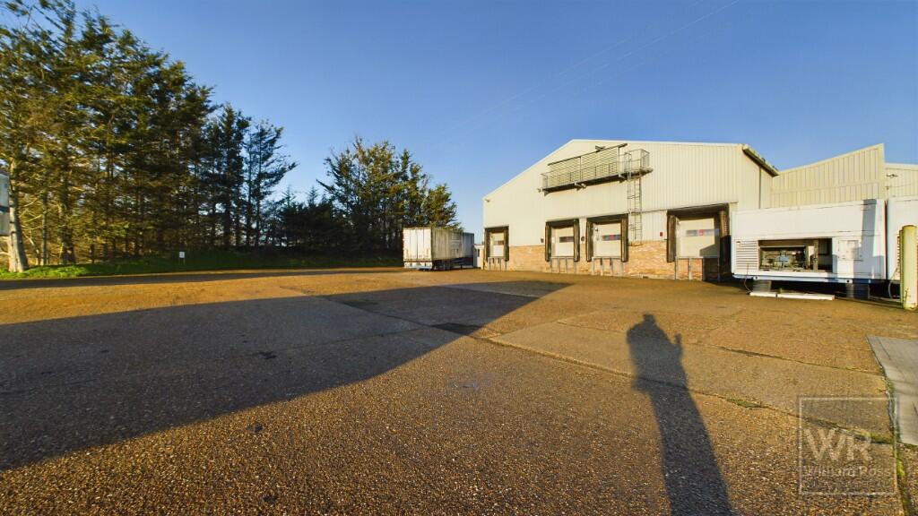 Additional property image - Little Warley Hall Lane, Brentwood, Essex, CM13