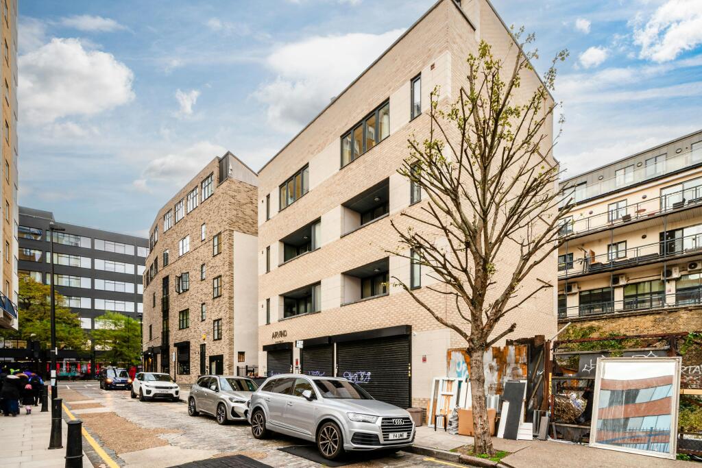 Enriques St 9  Low Res 20.jpg