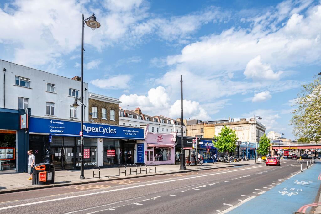 Clapham High St 4042  Low Res 23.jpg