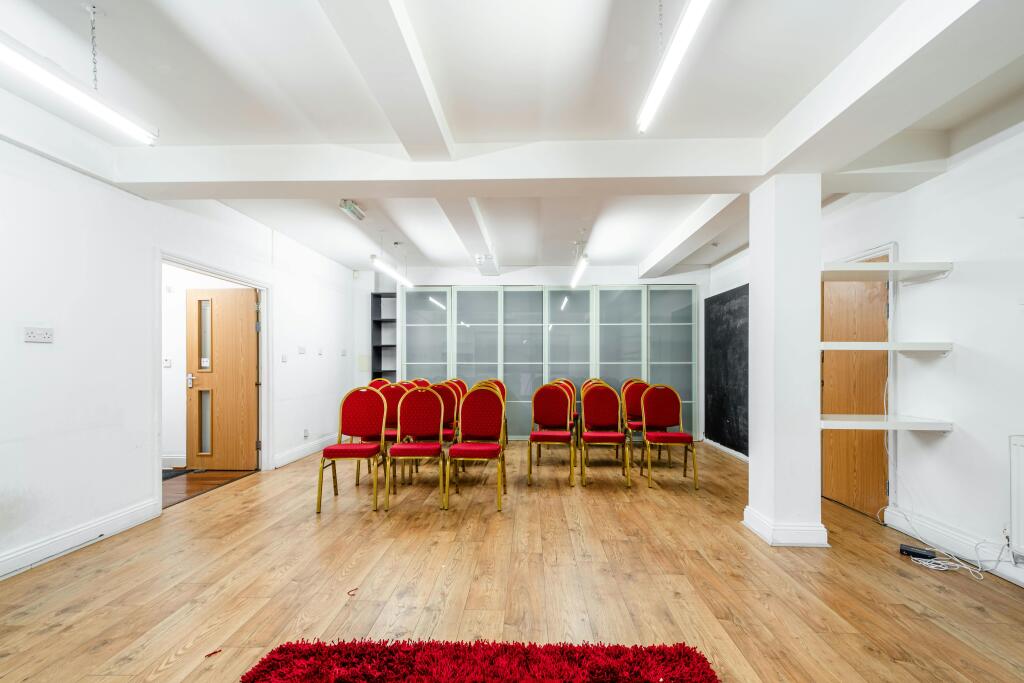 Ment House UB2  Low Res 10.jpg