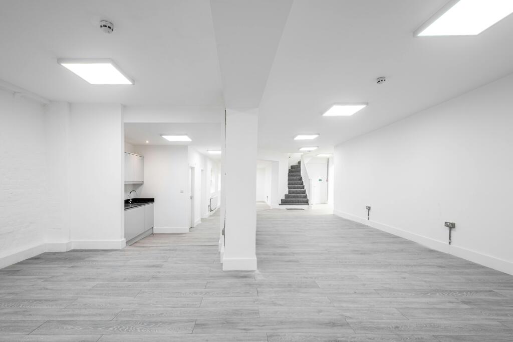 Hackney Rd 237  Low Res 11.jpg