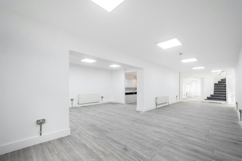 Hackney Rd 237 Low Res 7.jpg