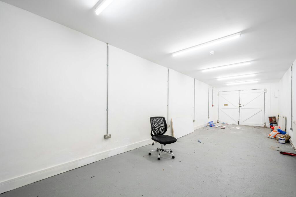 Hackney Rd 237 Low Res 12.jpg