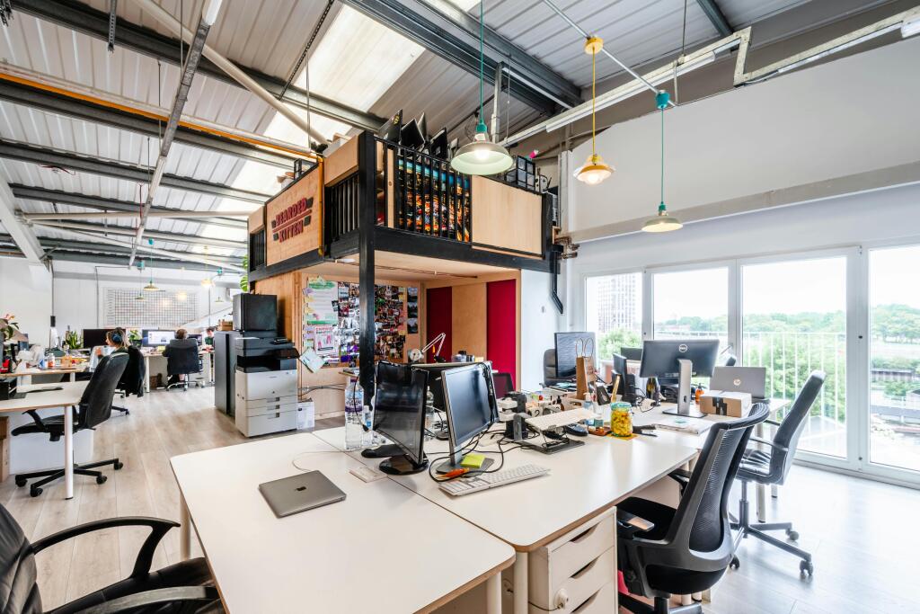 Hancock 5 U5  Low Res 2.jpg