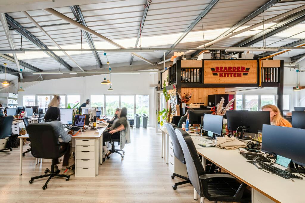 Hancock 5 U5 Low Res 6.jpg