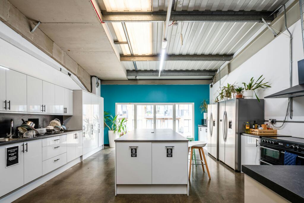 Hancock 5 U5 Low Res 13.jpg