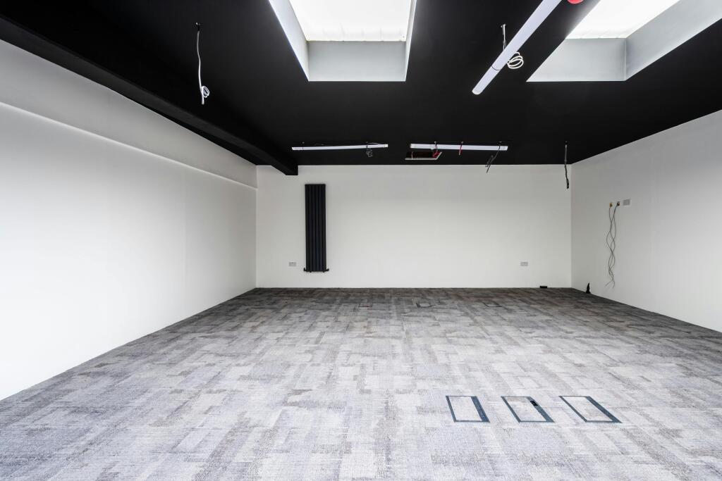 Forest Bus Pk U25  Low Res 17.jpg