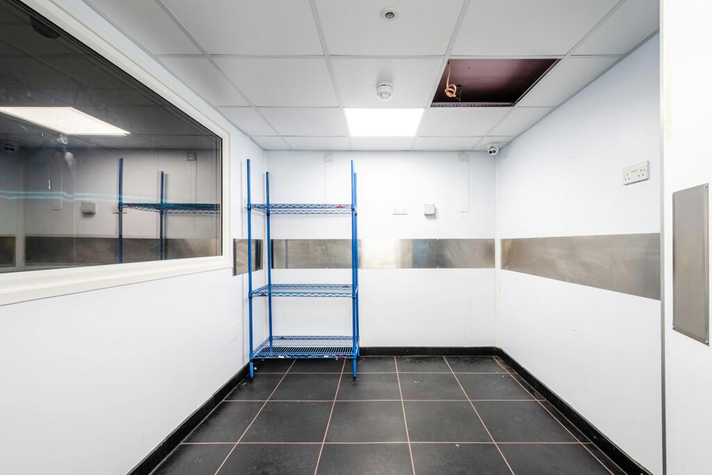 Forest Bus Pk U25  Low Res 10.jpg