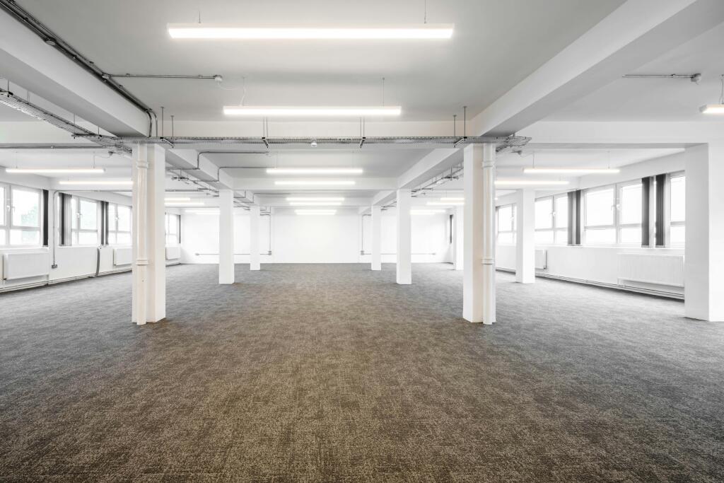 Universal House 301E  Low Res 10.jpg