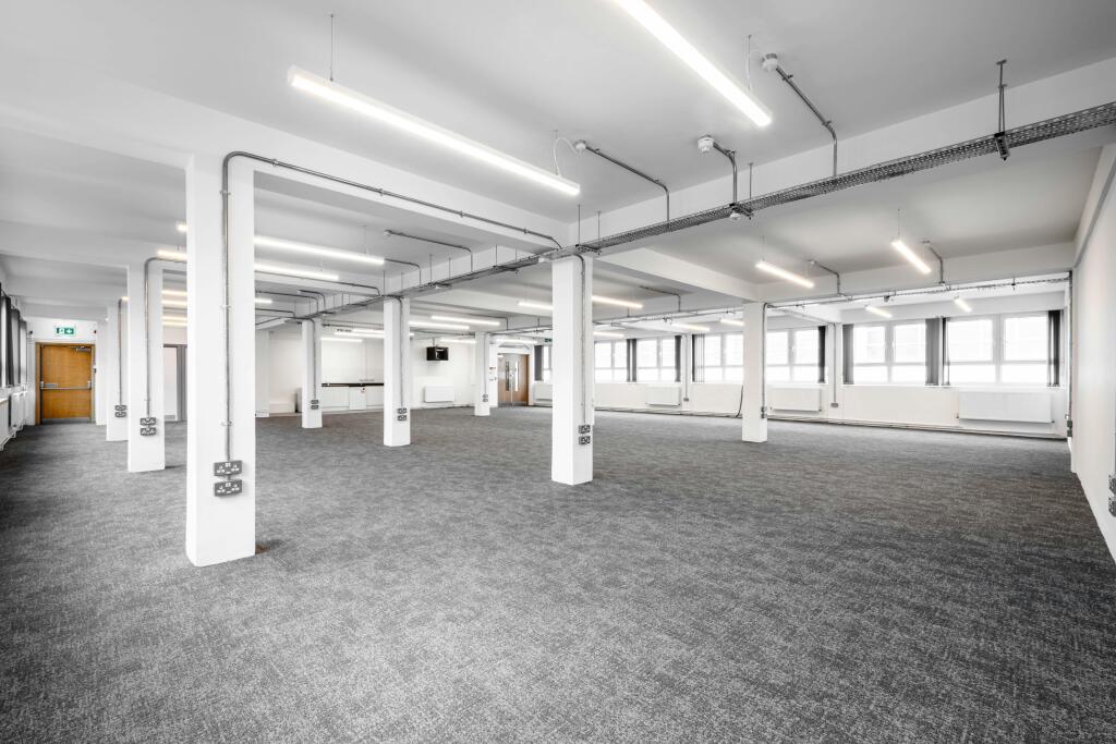 Universal House 301E  Low Res 7.jpg