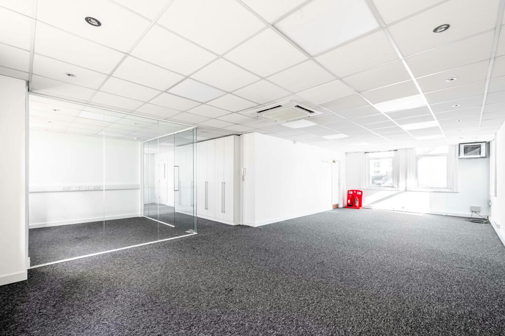 Bishopsgate 232 3F  Low Res 9.jpg