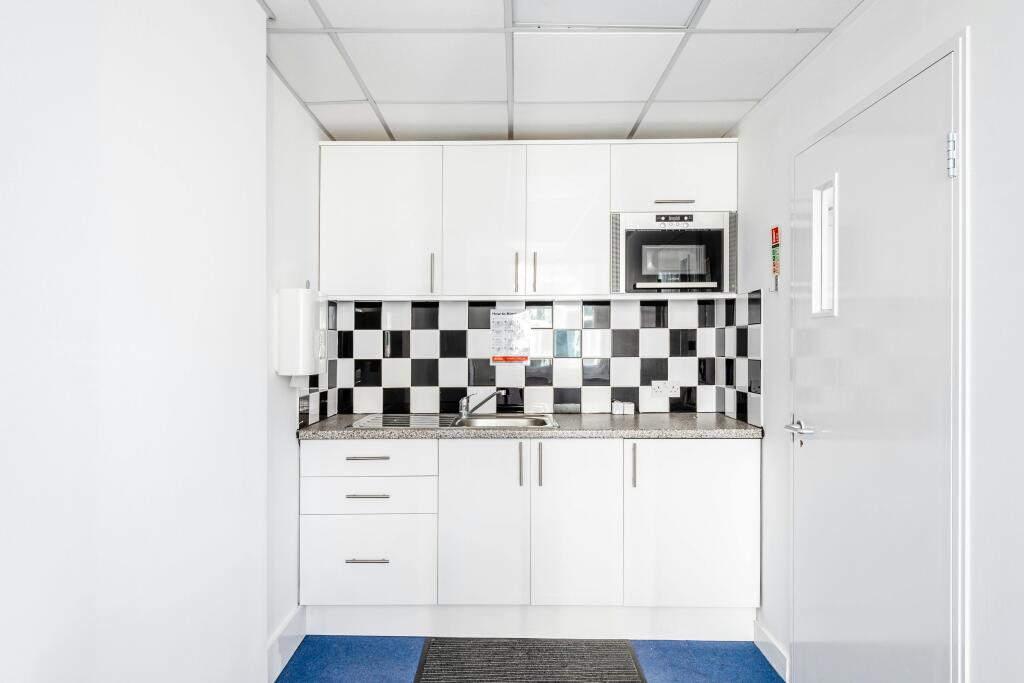 Bishopsgate 232 3F  Low Res 5.jpg