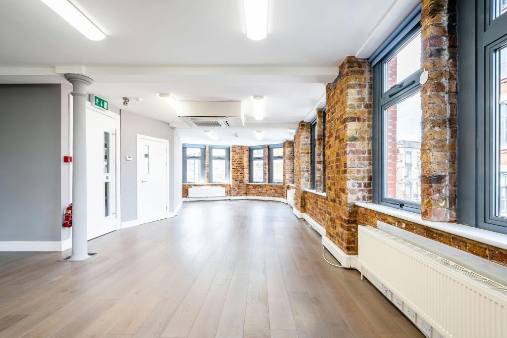 Commercial St 54 2F Low Res 10.jpg