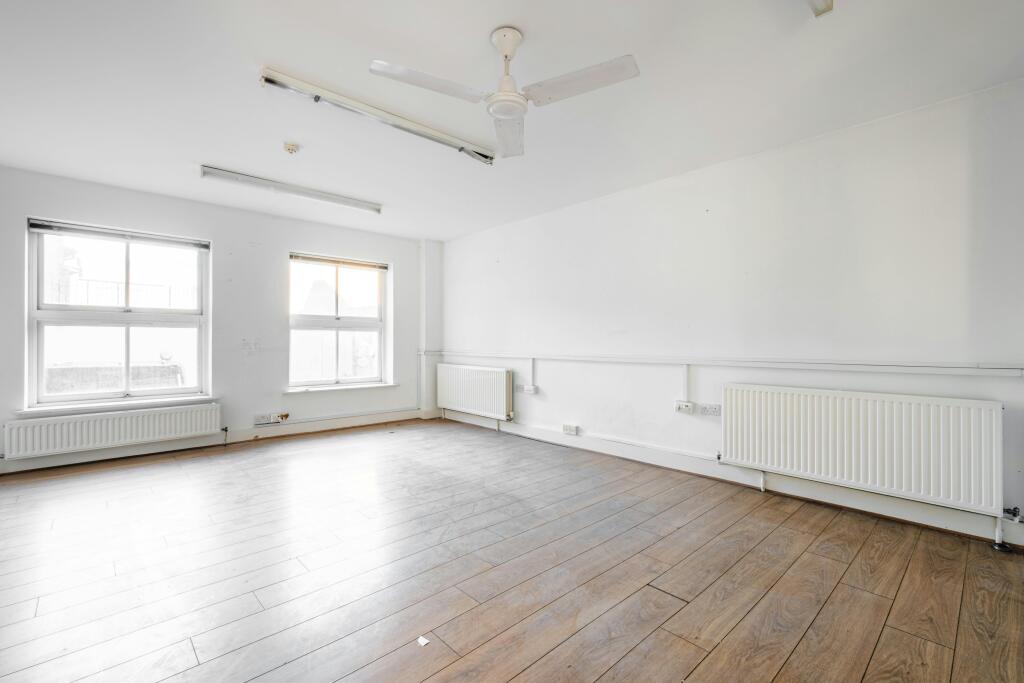 Commercial Rd 595597 Low Res 19.jpg