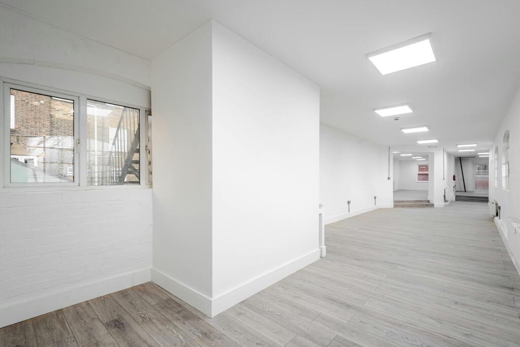 Hackney Rd 237  Low Res 21.jpg