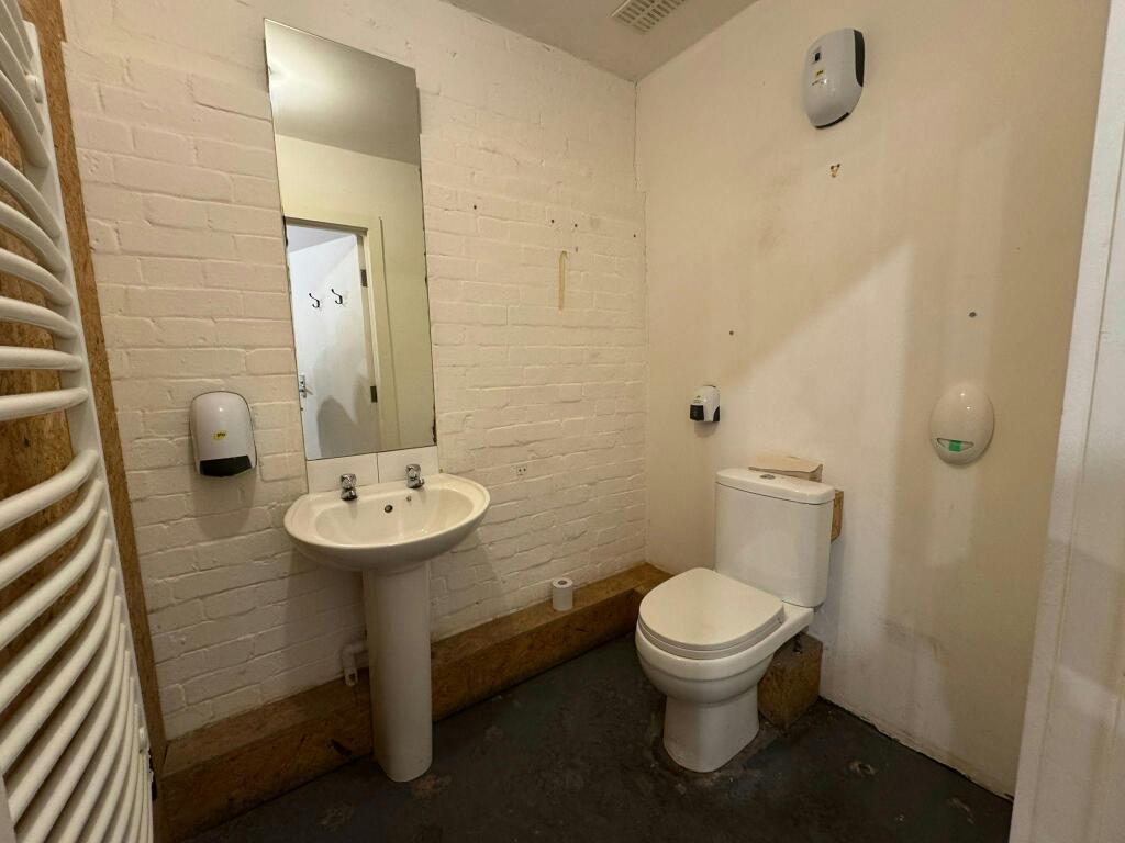 WhatsApp Image 2026-02-04 at 15.32.06 (6).jpeg