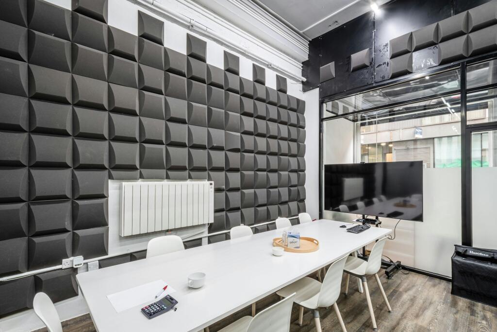 Plumbers Row 18 U3 - Low Res 10.jpg