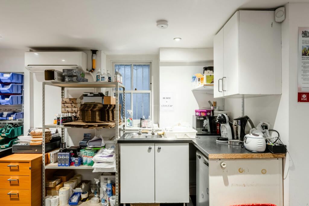 Hanbury St 28 - Low Res 4.jpg