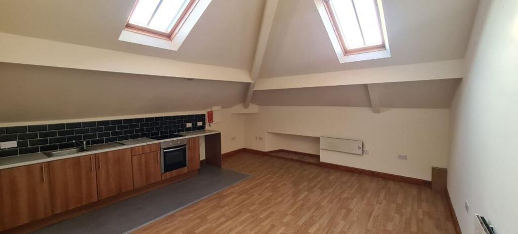 Main image of property: Dewsbury Road, LS11