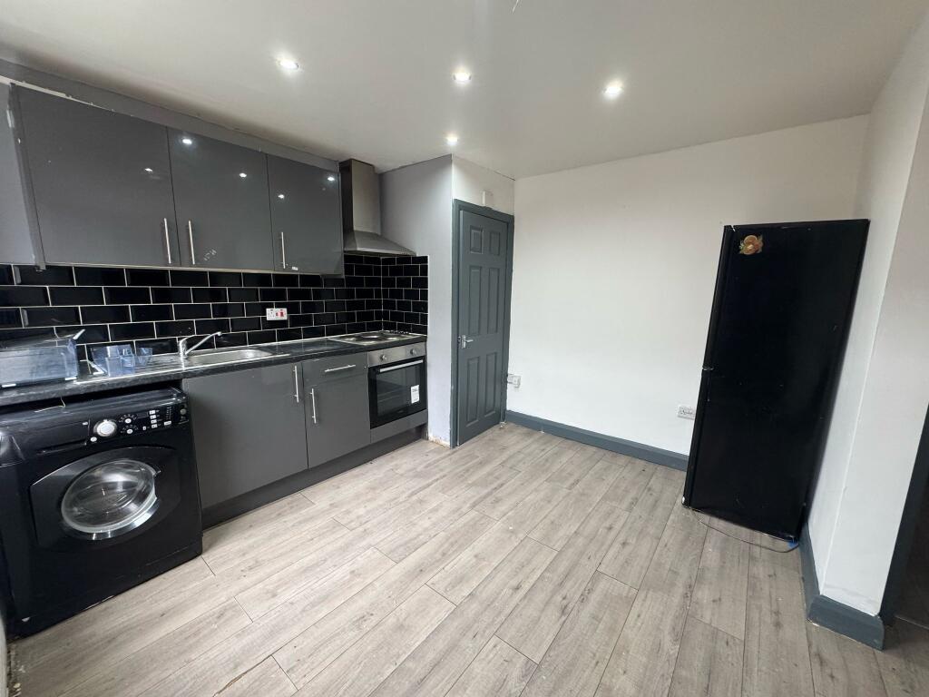 Main image of property: 36 Milan Road