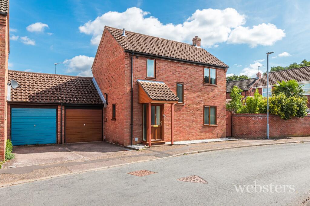 Main image of property: Norgate Way, Taverham, NR8